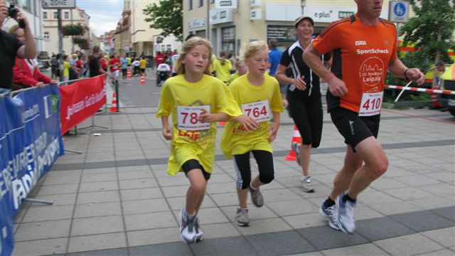 ../Images/BenefizlaufMerseburg2011 (16).jpg